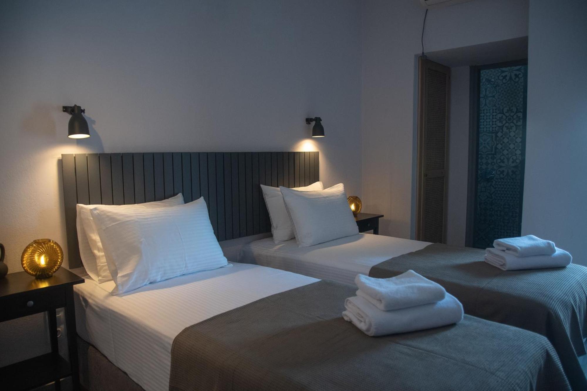Acropolis Hotel Limenas  Exterior photo